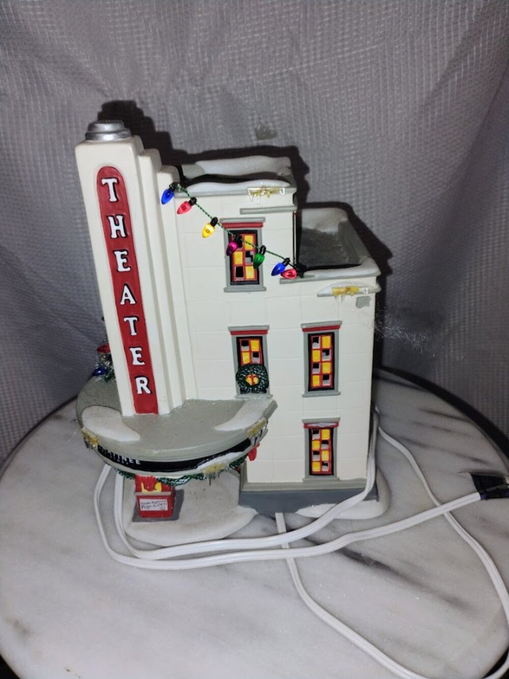 Department 56 "A Christmas Story" Village Series Uptown Theater (#809430) collec